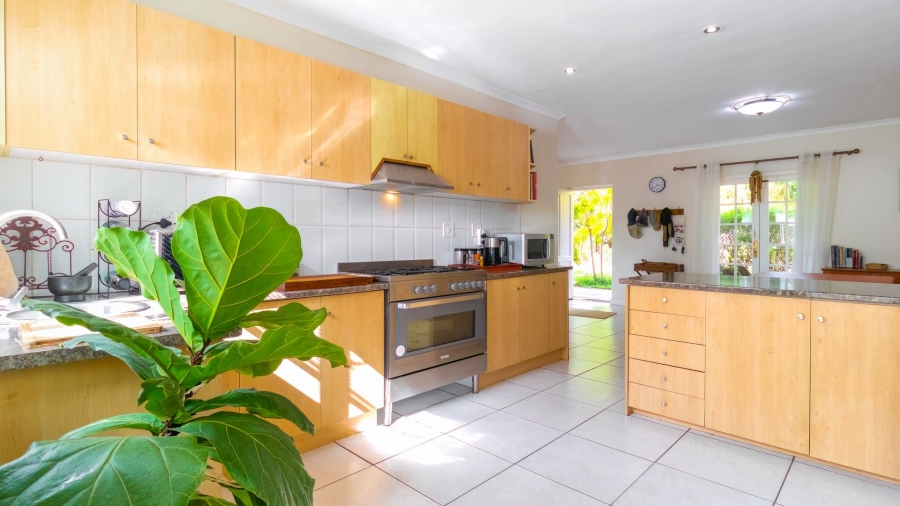 3 Bedroom Property for Sale in Bizweni Western Cape